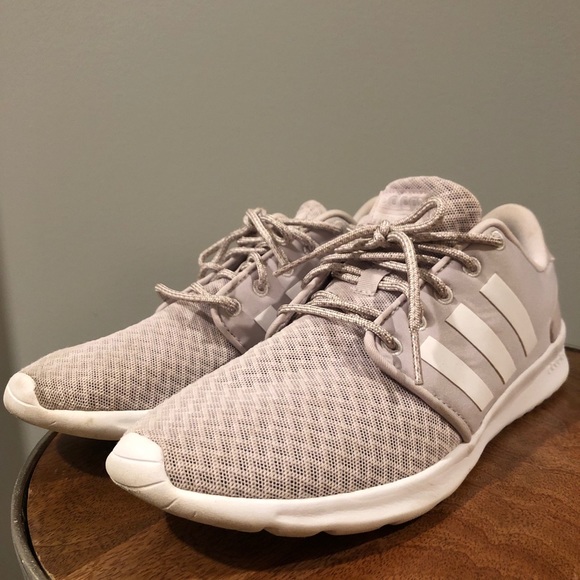 Adidas Light Purple Cloud/Memory Foam Gym Shoes - Picture 2 of 8